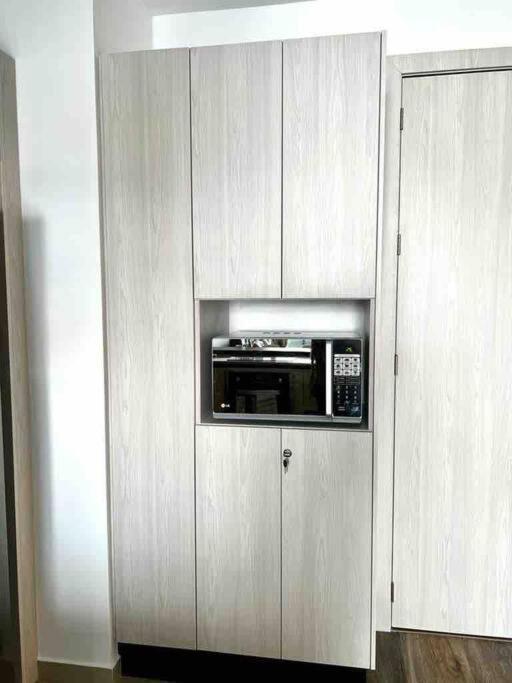 Luxury With Balcony And View * Quito
