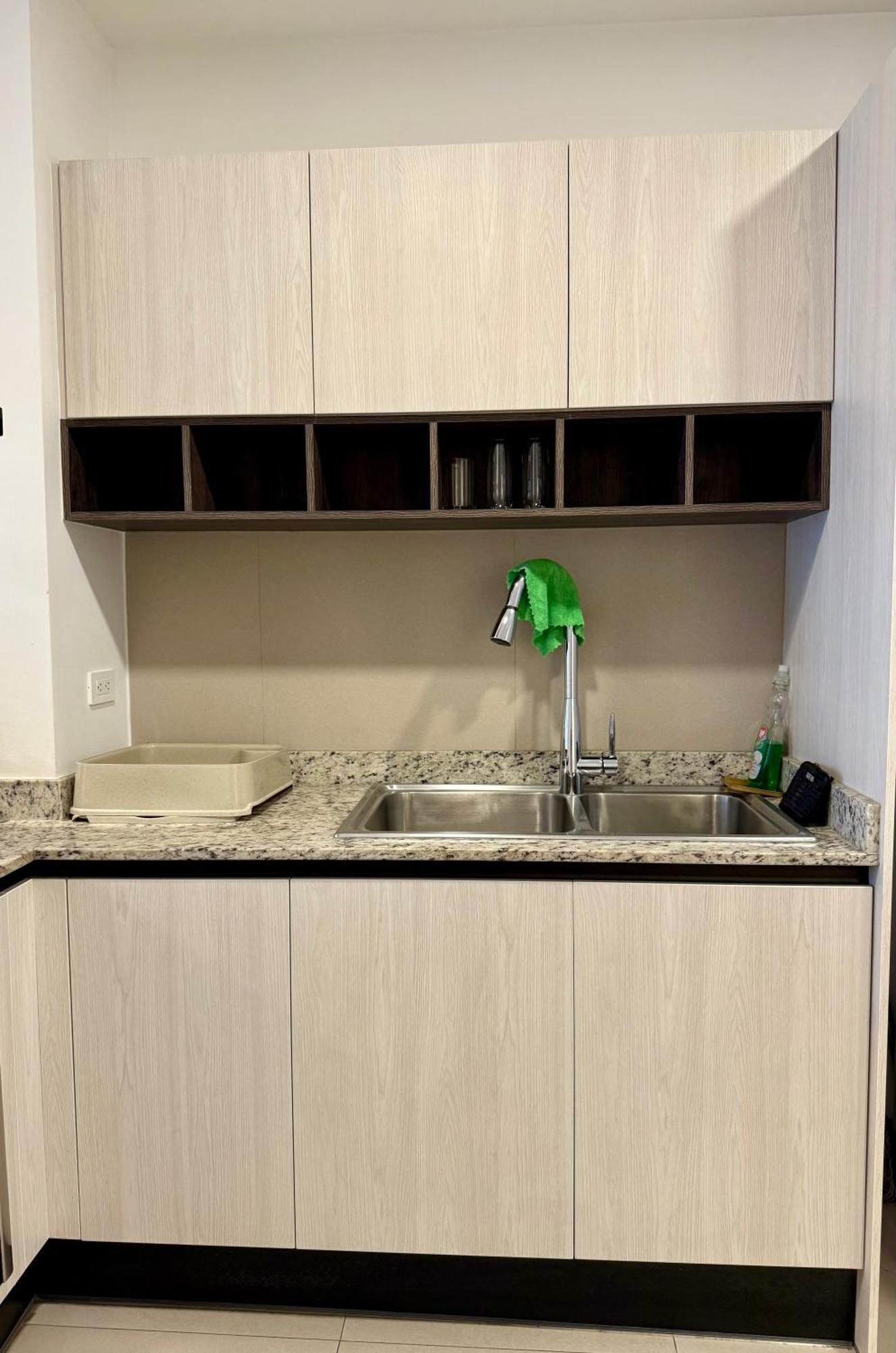 Apartamento Luxury With Balcony And View Quito